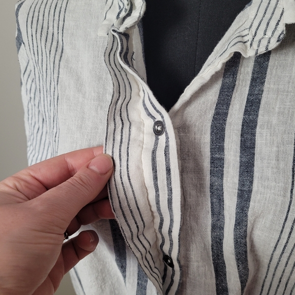 Core life linen stripe shirt twist front shirt - Picture 8 of 10